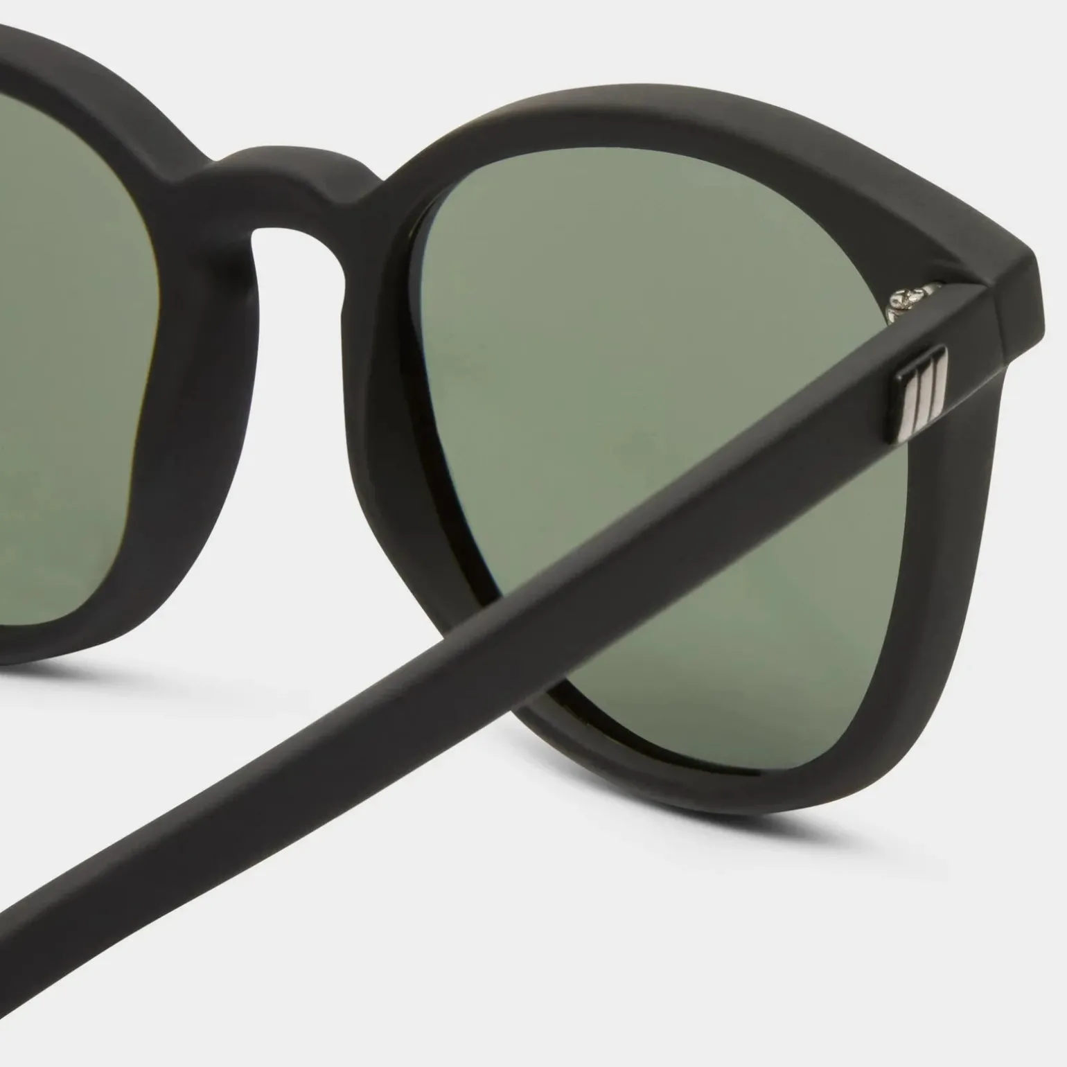 Bandwagon Black Rubber
