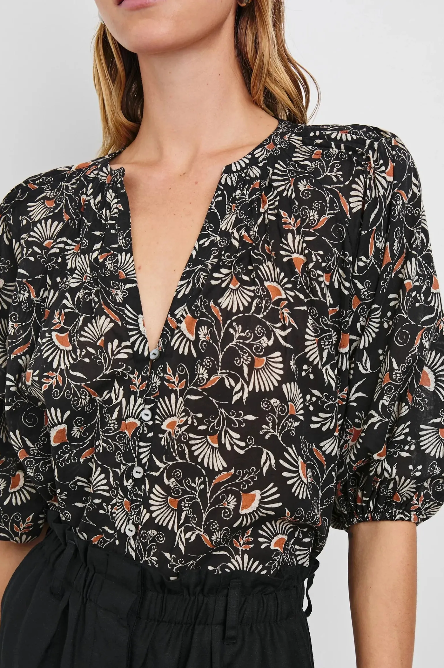 Cassat Top Cassia
