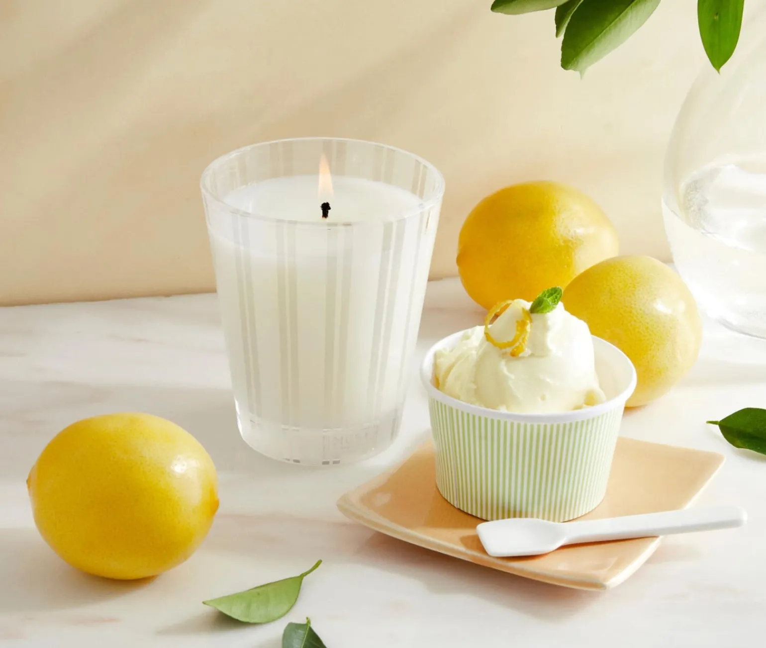 Classic Candle 8oz Amalfi Lemon & Mint