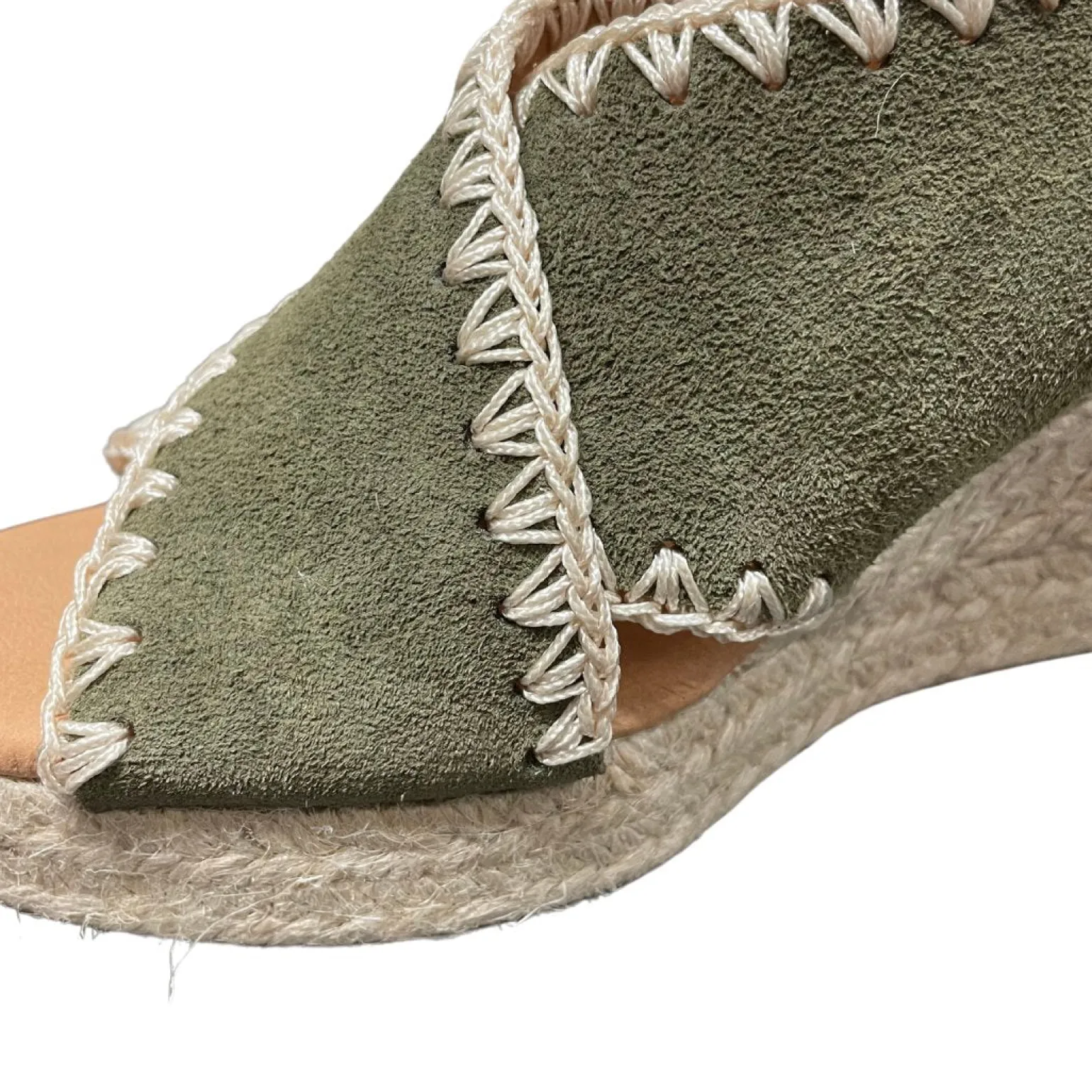 Emille Trebol Suede