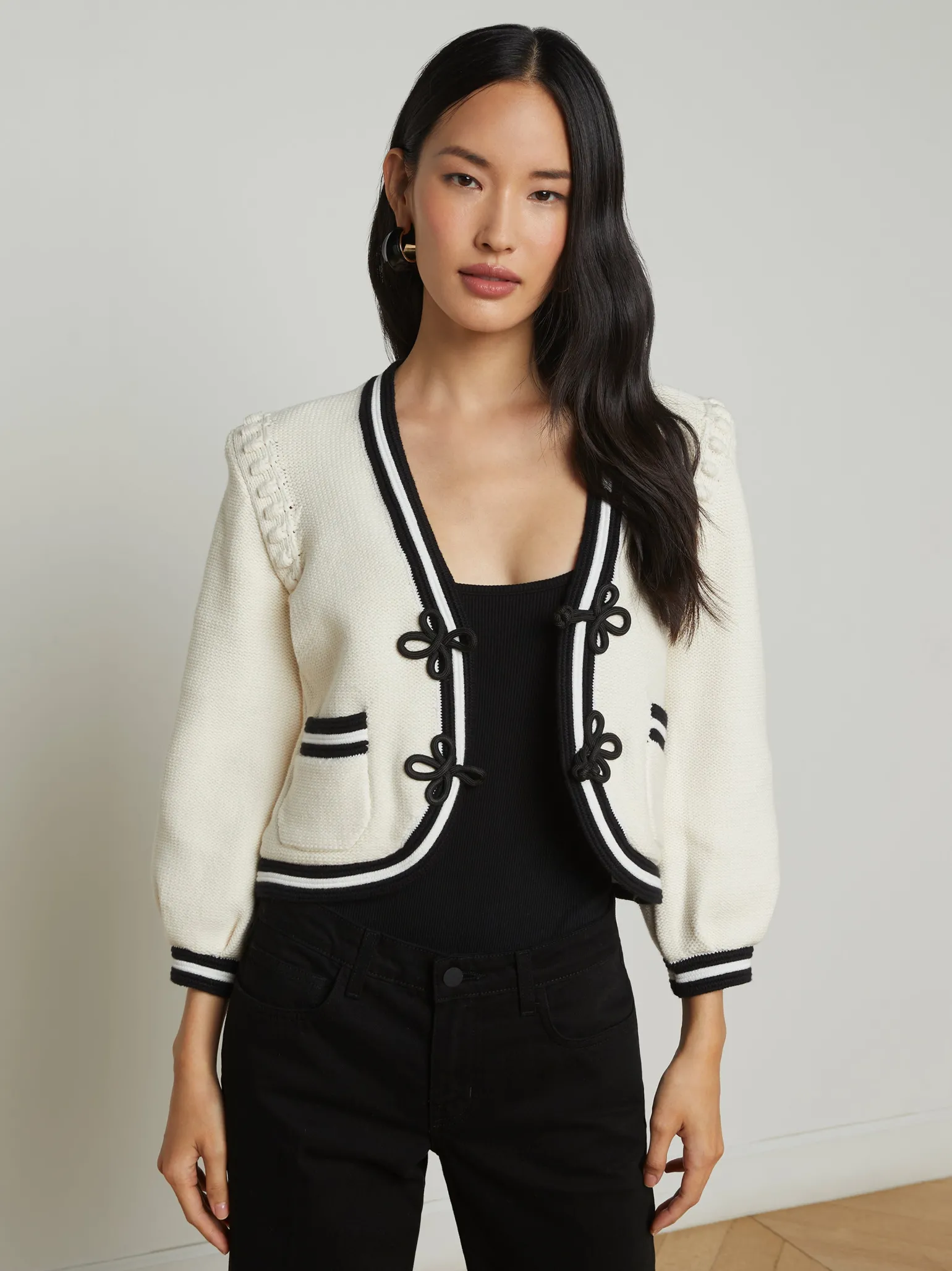 Kaito Cropped Cardigan Ivory/Black