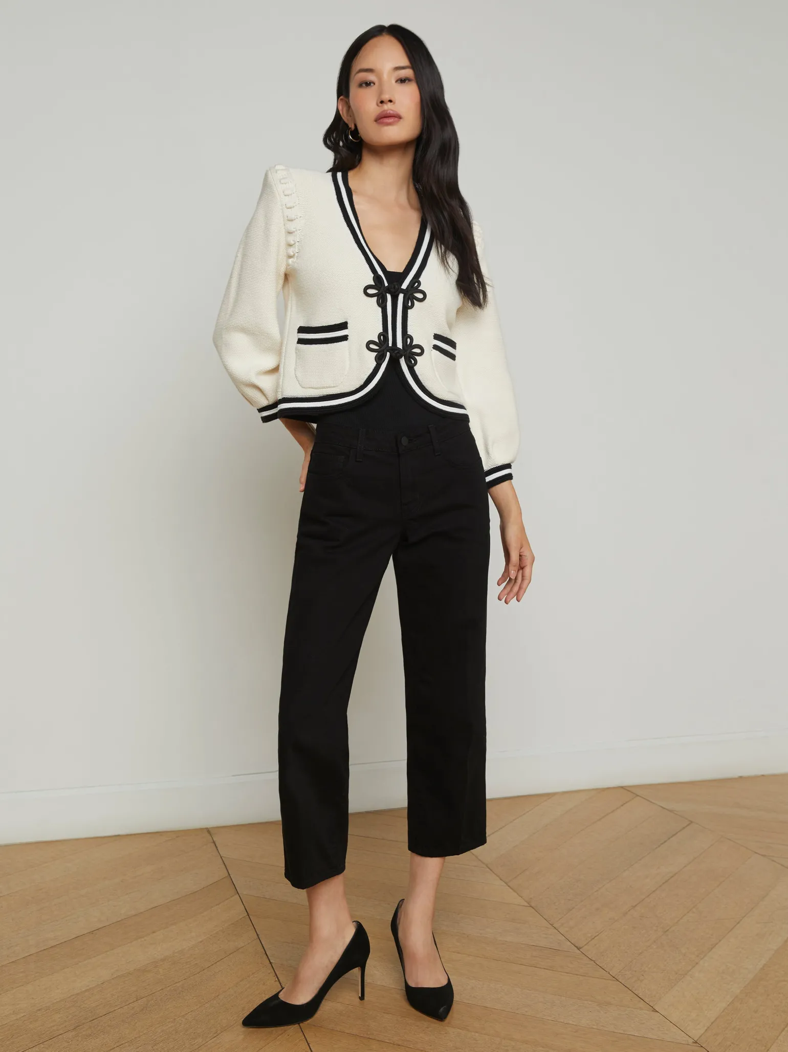 Kaito Cropped Cardigan Ivory/Black