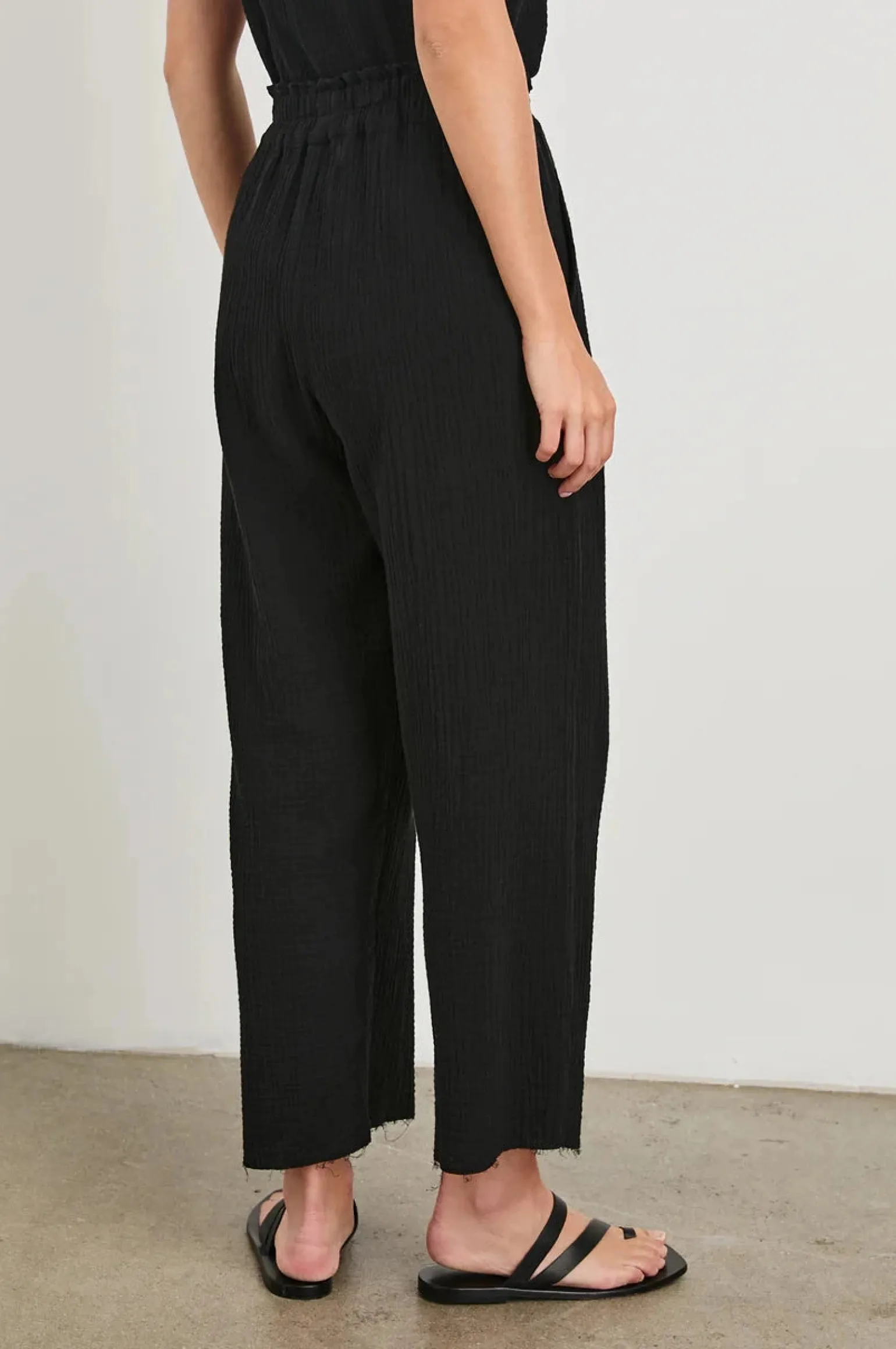 Leon Crop Pant Black Gauze