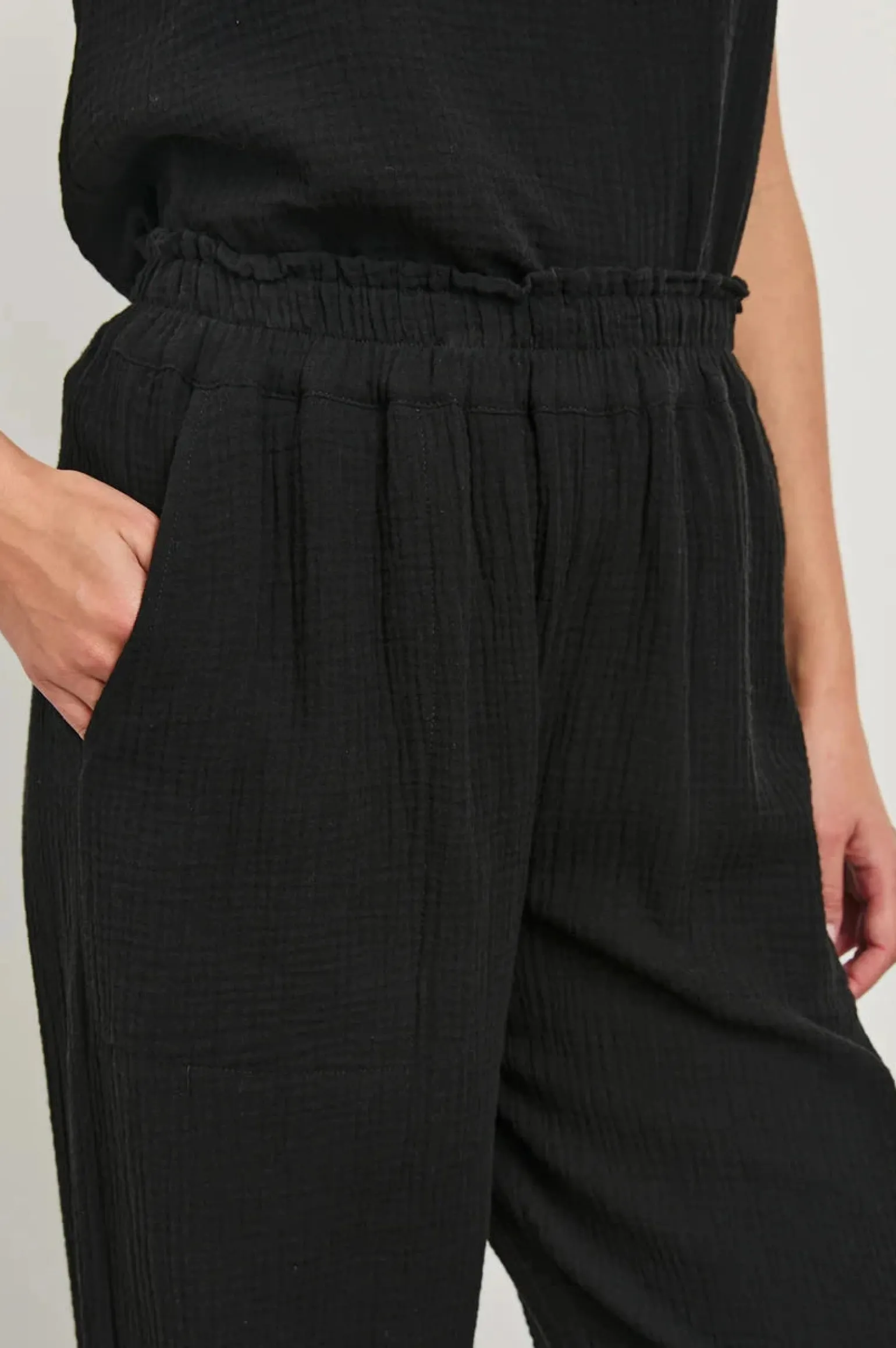 Leon Crop Pant Black Gauze