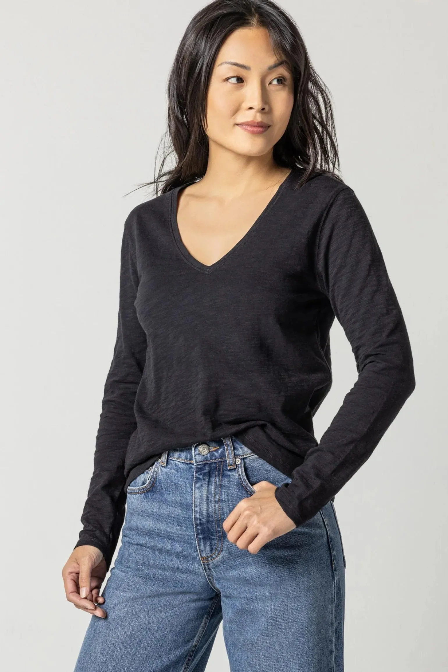 Long Sleeve V-Neck Black