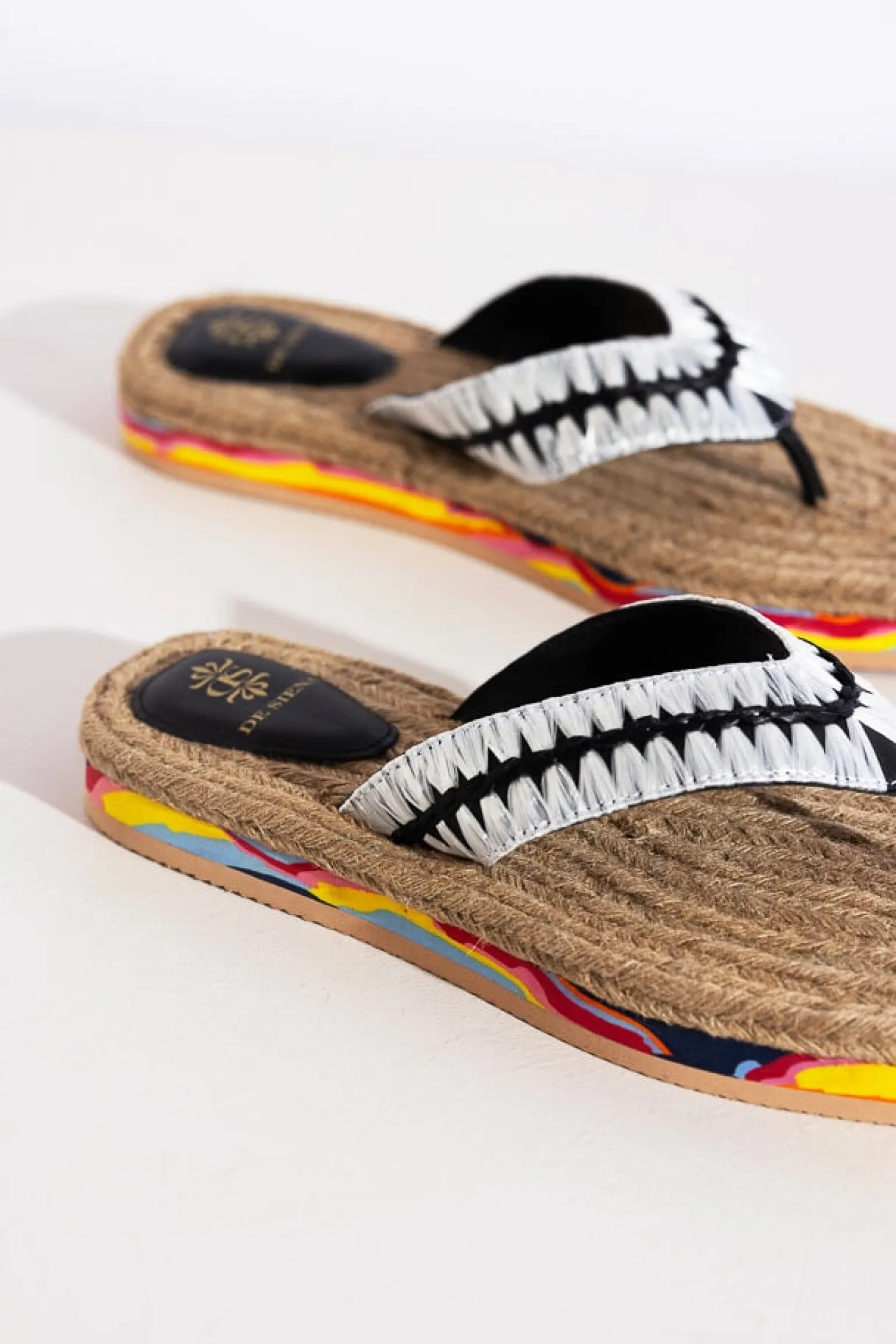 Lou Raffia Off White