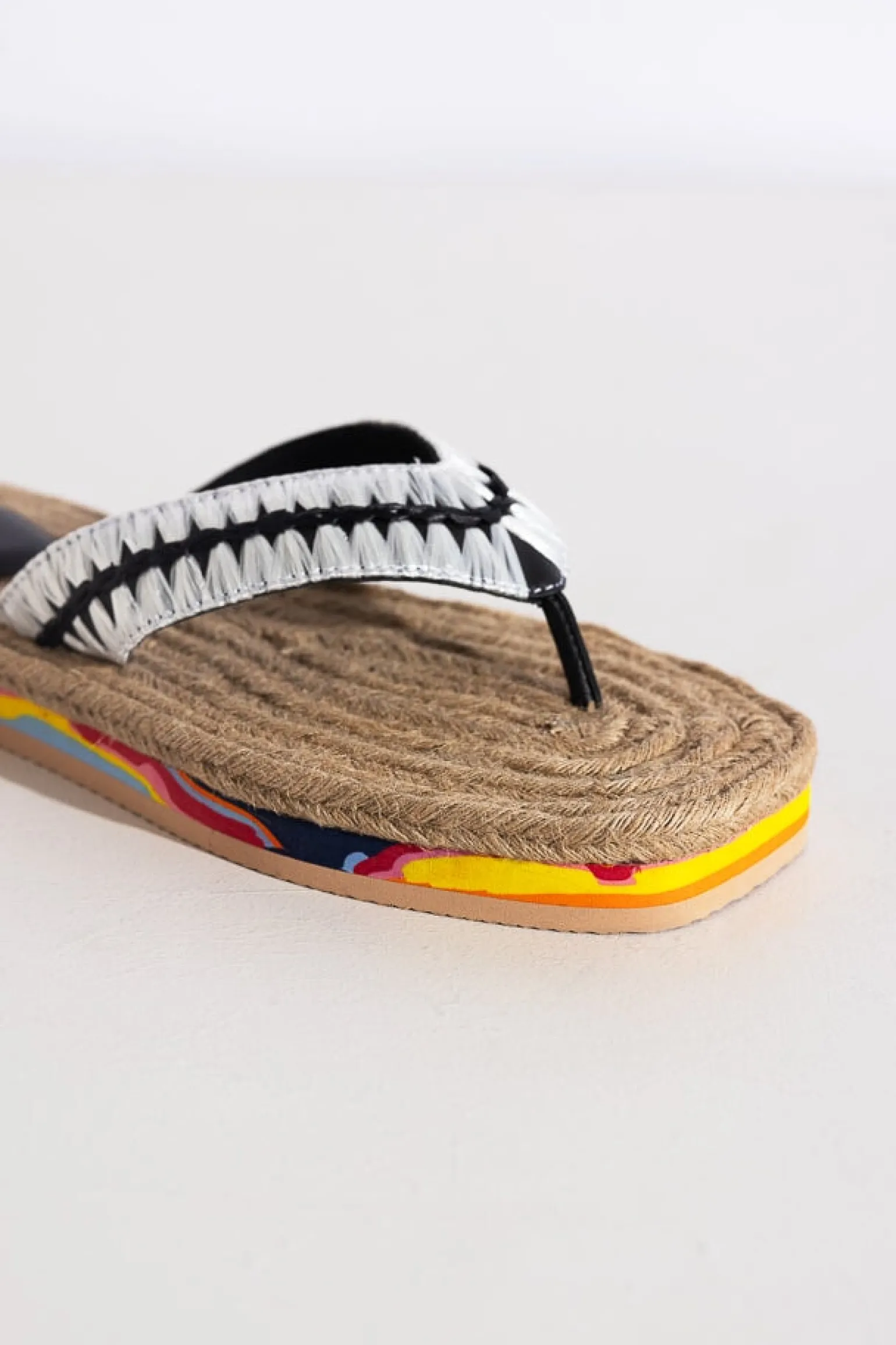 Lou Raffia Off White