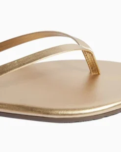 Metallics Blink