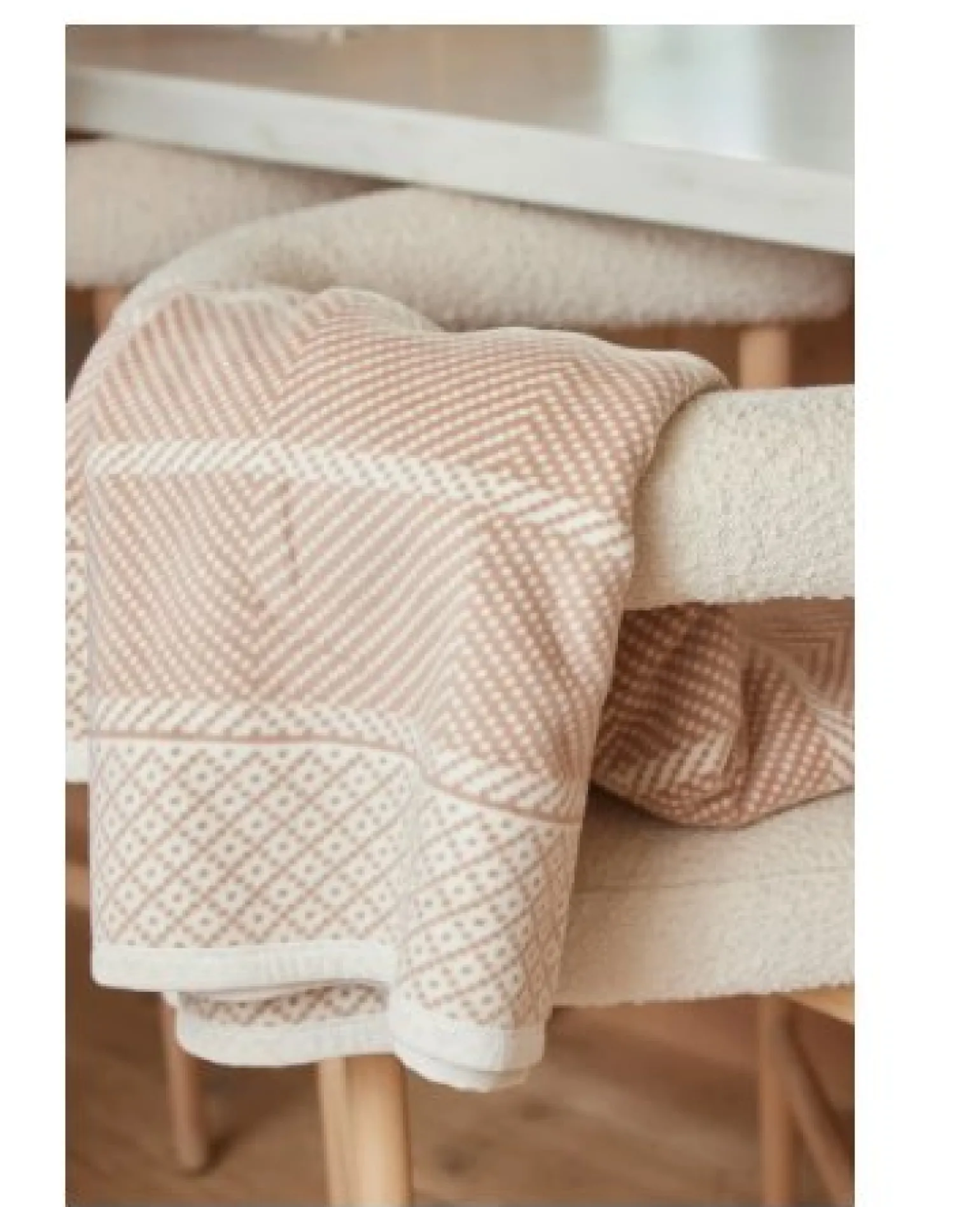 Old Port Herringbone Blanket Tan