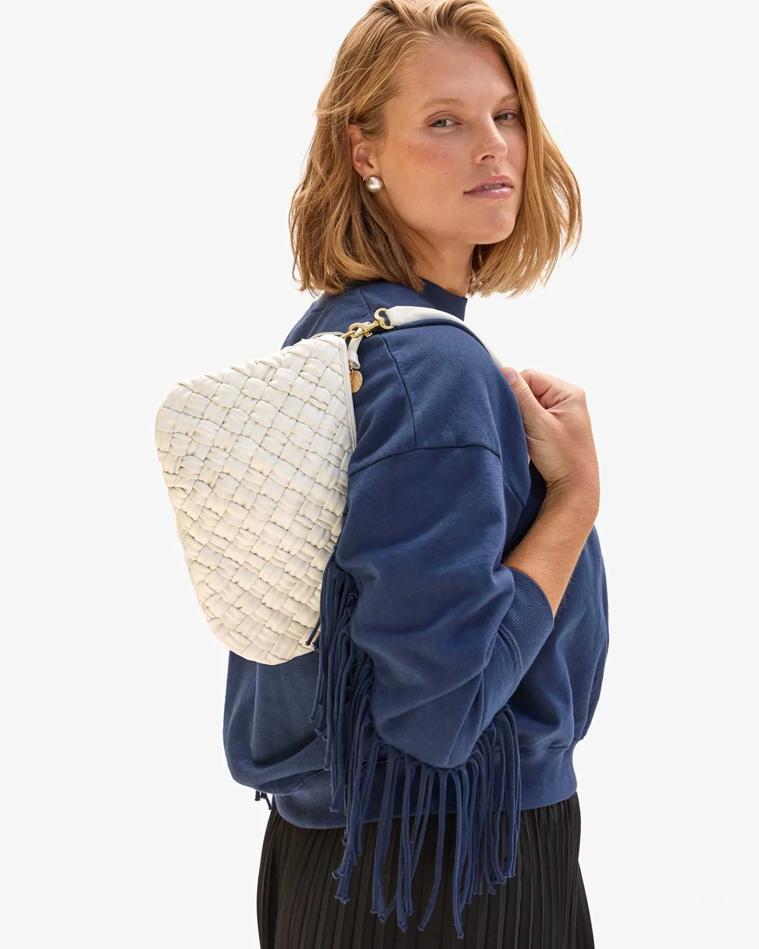 Petit Moyen Messenger Cream Puffy Woven