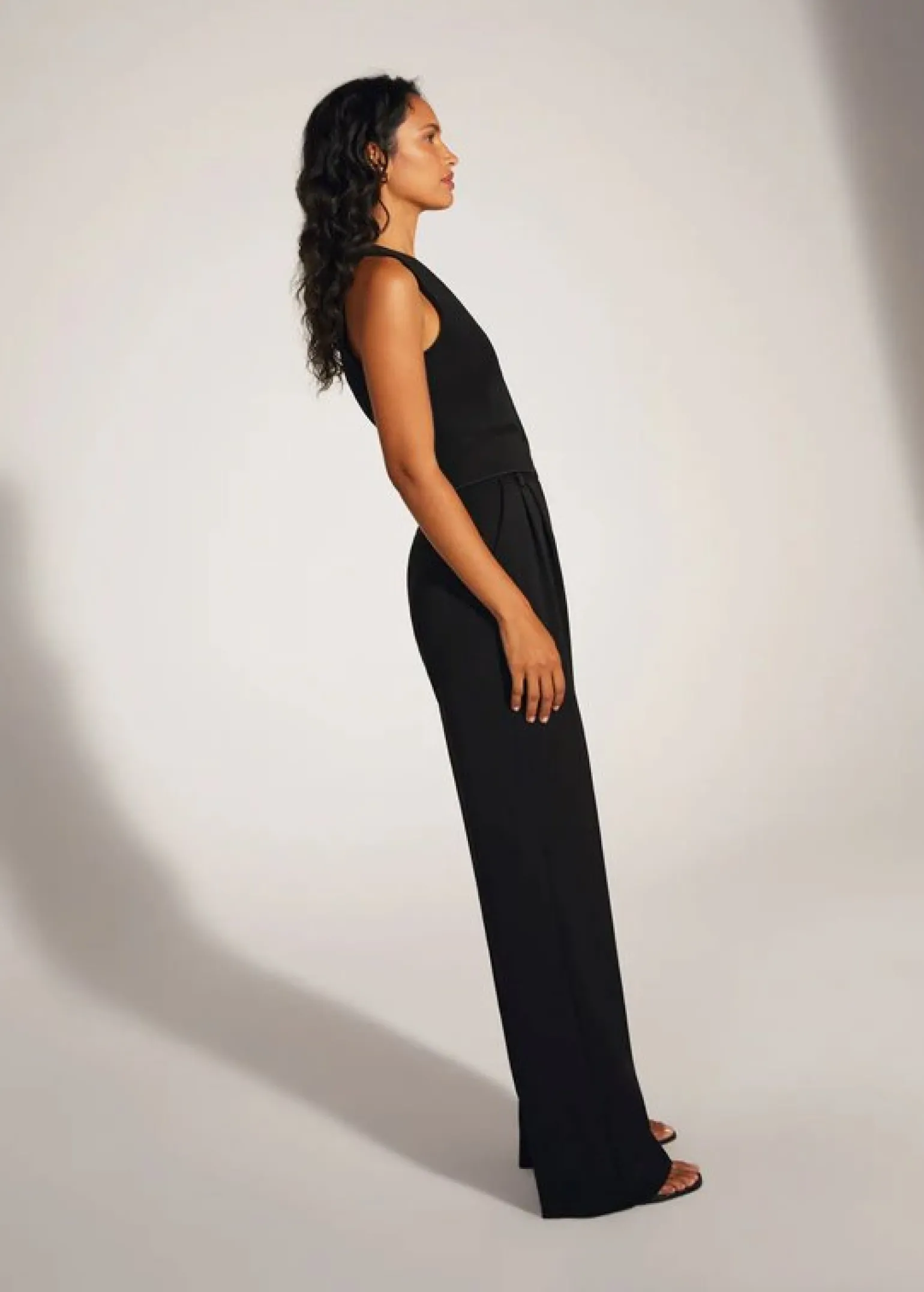 The Favorite Vest Black